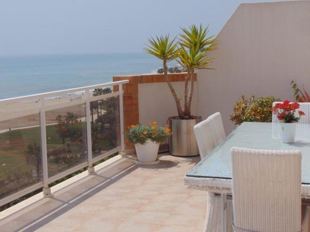 Marina D'Or Beachfront-Vista Al Mar Frontal オロペサ・デル・マール エクステリア 写真